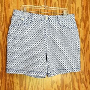 New Womens Charter Club shorts, size 14